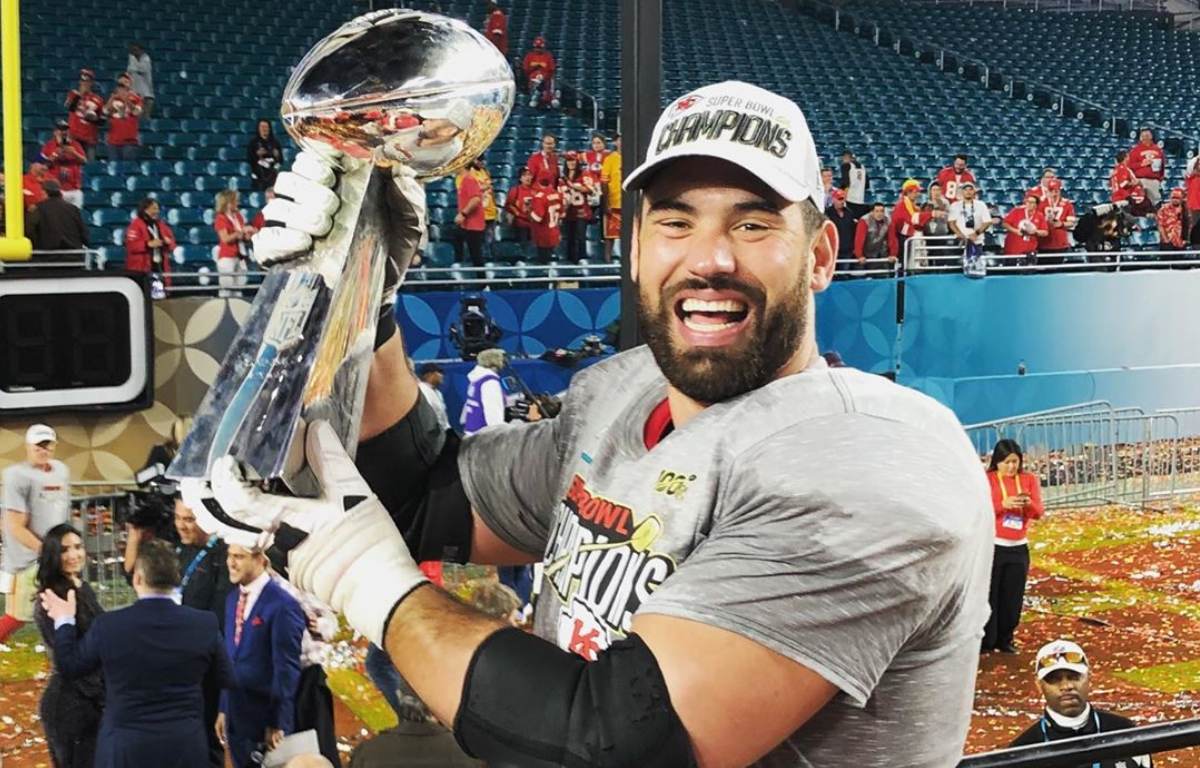 Chiefs' Duvernay-Tardif putting medical degree to work