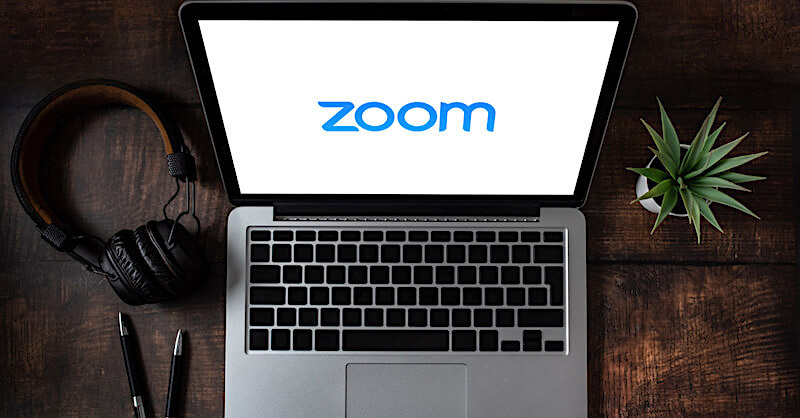 To Zoom or Not to Zoom?