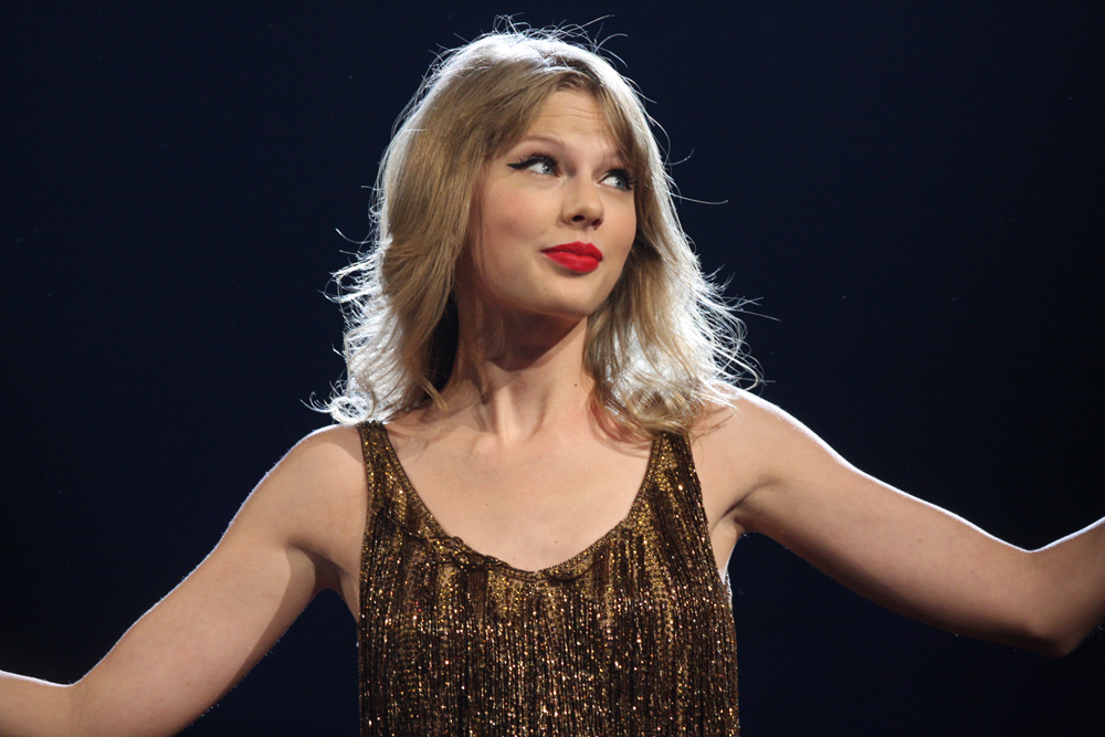 “All’s fair in love and poetry”: What does Taylor Swift’s Upcoming Album Have in Store for Us?