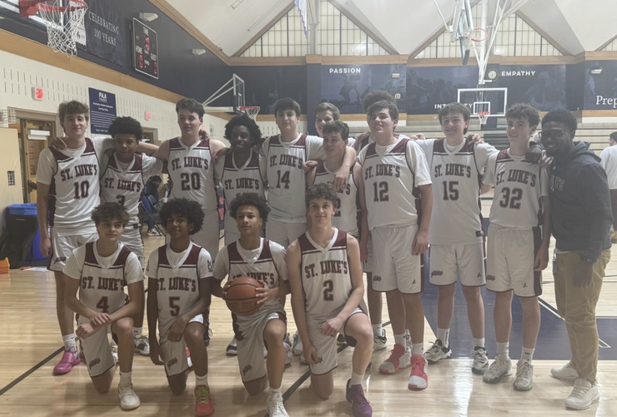 Kaplan with the JV Basketball Team